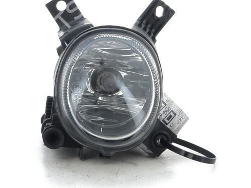 Used Right front fog light Right front fog light AUDI A4 B7 (8EC) 3.2 FSI quattro (255 hp) 33261670 33261670