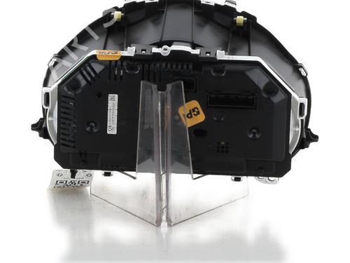 Instrument cluster TOYOTA YARIS (_P13_) 1.3 (NSP130_, NSP130) | BP31239990C47