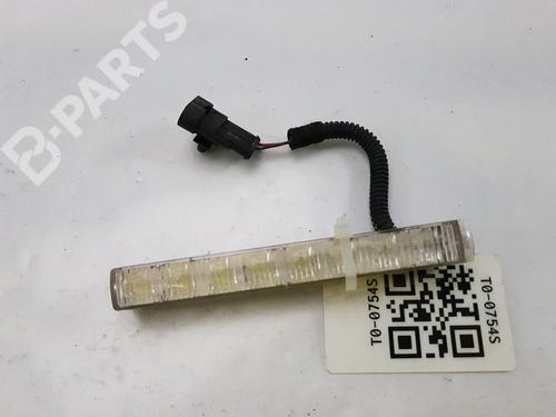 Used Left daytime light Left daytime light FIAT PANDA (312_, 319_) 0.9 4x4 (312PXR2B) (90 hp) 10442885 10442885