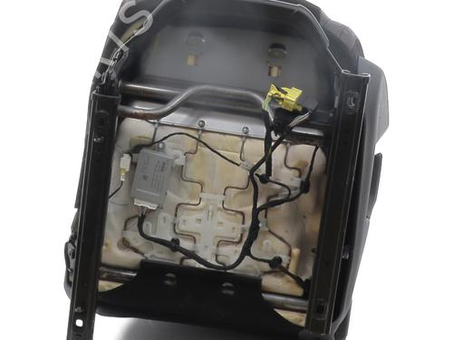 Left front seat PEUGEOT 308 II (LB_, LP_, LW_, LH_, L3_) 1.6 GTi (L35GNH) | BP29701771C15 