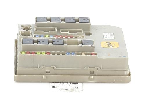 Used Fuse box RENAULT CLIO III (BR0/1, CR0/1) 1.5 dCi (88 hp) 27914519