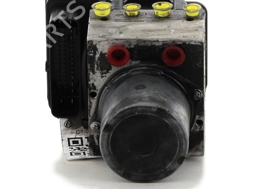 Used ABS pump LAND ROVER RANGE ROVER SPORT II (L494) 5.0 SCV8 4x4 (575 hp) 27729387