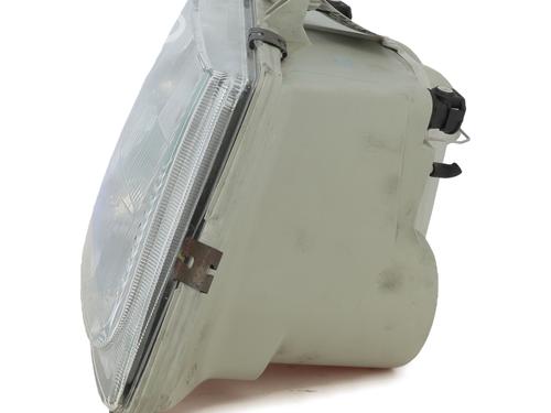 Used Right headlight MERCEDES-BENZ VITO Bus (W638) 110 TD 2.3 (638.174) (98 hp) 27453978
