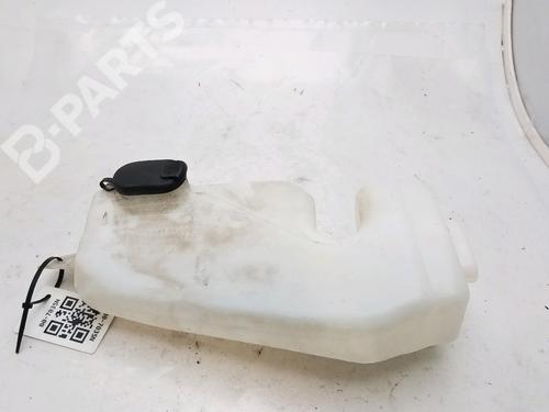 Used Windscreen washer tank Windscreen washer tank DACIA SANDERO 1.5 dCi (86 hp) 11120465 11120465