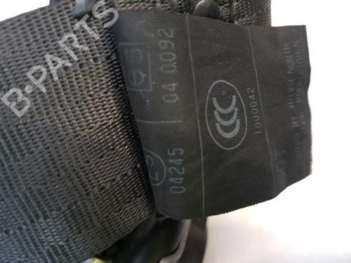 Venstre bak beltestrammer VOLVO XC90 I (275) D5 AWD | BP15373833C89 