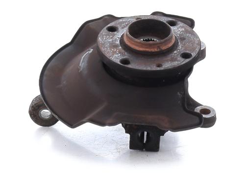 Used Right front steering knuckle SUZUKI SWIFT III (MZ, EZ) 1.3 DDiS (RS413D) (75 hp) 33111253