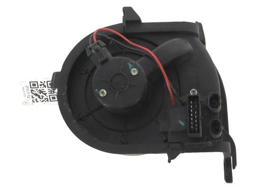 Varmeblæser RENAULT CLIO II (BB_, CB_) 1.2 (BB0A, BB0F, BB10, BB1K, BB28, BB2D, BB2H, CB0A,... (58 hp) 31079145