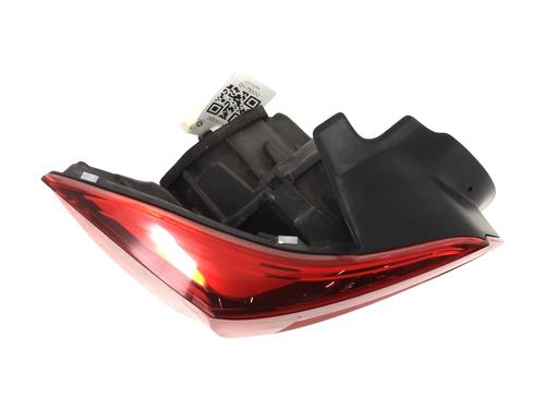 Venstre baglygte Venstre baglygte VW POLO VI (AW1, BZ1, AE1) 1.0 TSI (95 hp) 33838834 33838834