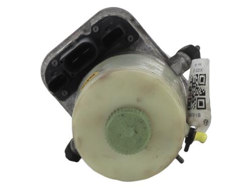 Used Steering pump Steering pump VW POLO IV (9N_, 9A_) 1.4 TDI (80 hp) 33925337 33925337