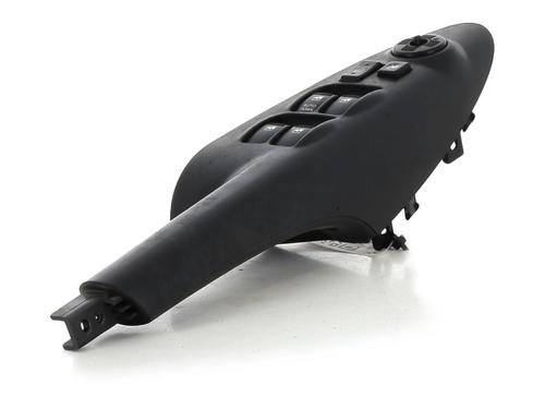Left front window switch HYUNDAI TUCSON (JM)  | BP28082885I27 