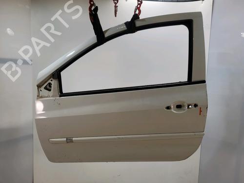 Used Left front door RENAULT CLIO III (BR0/1, CR0/1) 1.5 dCi (75 hp) 29346537