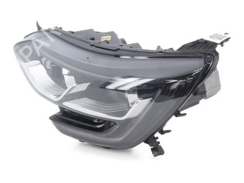 Used Left headlight Left headlight RENAULT MEGANE IV Hatchback (B9A/M/N_) 1.5 dCi 110 (B9A3) (110 hp) 39941176 39941176