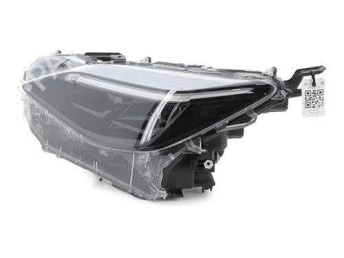 Used Left headlight TOYOTA YARIS CROSS (MXP_) 1.5 Hybrid (MXPJ10) (116 hp) 30768846