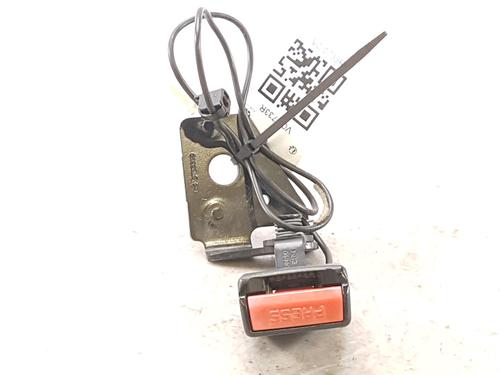 Used Seat buckle PEUGEOT 308 I (4A_, 4C_) 1.6 HDi (109 hp) 27916483