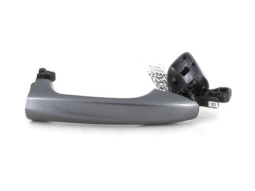 front-left-exterior-door-handle-mercedes-benz-c-class-w205-2013-2014-2015-2016-2017-2018-2019-2020-2021-2022-2023-31180404 main image