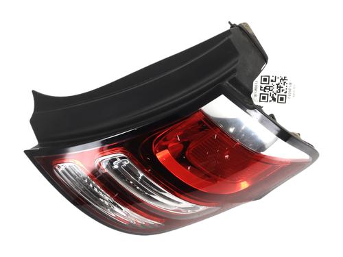 Used Right taillight Right taillight 37457472 37457472