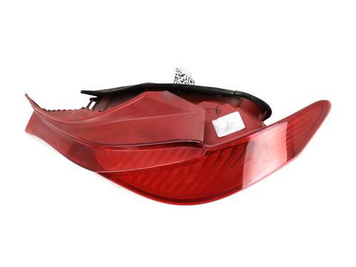 Used Right taillight TOYOTA YARIS (_P9_) 1.4 D-4D (NLP90_, NLP90R) (90 hp) 29849534