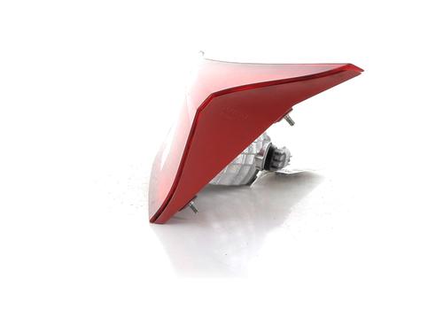 Right tailgate light TOYOTA AURIS (_E18_) 1.4 D-4D (NDE180_, NDE180R) | BP31304092C80