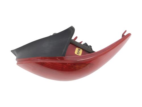 Used Right taillight PEUGEOT 206 Hatchback (2A/C) 1.4 i (75 hp) 31693742