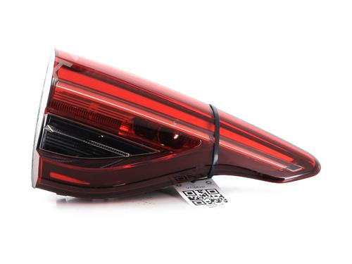 Used Left tailgate light RENAULT CLIO V (B7_) 1.0 TCe 90 (B7MT) (91 hp) 31122665