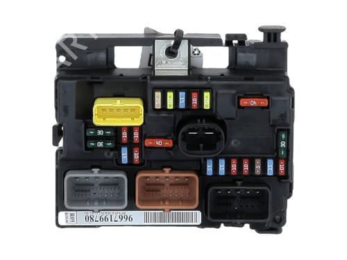 Fuse box CITROËN C3 II (SC_) 1.2 VTi 82 | BP29741431E1 