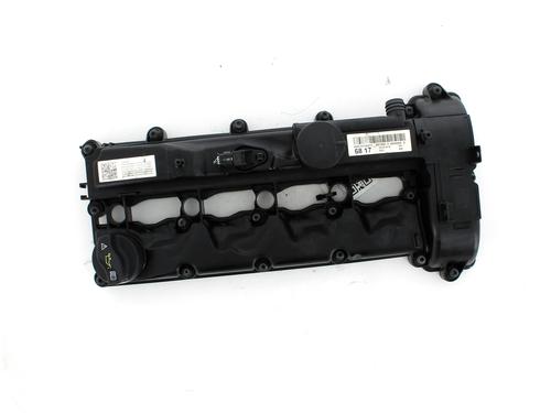Used Valve cover MERCEDES-BENZ A-CLASS (W176) A 200 CDI / d (176.008) (136 hp) 23557199