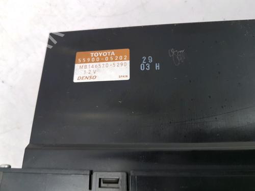 Climate control TOYOTA AVENSIS (_T25_) 2.2 D-4D (ADT251_, ADT251R) | BP13034776I5 