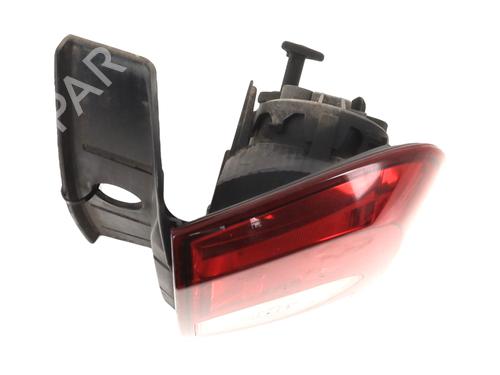 Used Right taillight DACIA DUSTER (HS_) 1.5 dCi (86 hp) 31577855