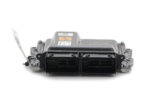 Used Engine control unit (ECU) VOLVO V40 Hatchback (525) D3 (150 hp) 27268848