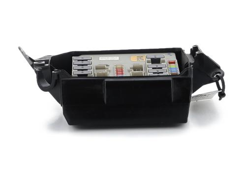 Used Fuse box Fuse box RENAULT CLIO III (BR0/1, CR0/1) 1.5 dCi (BR17, CR17) (86 hp) 40277984 40277984