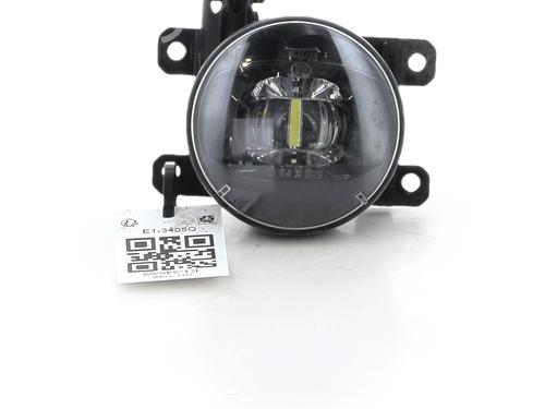 Used Right front fog light Right front fog light 36945682 36945682