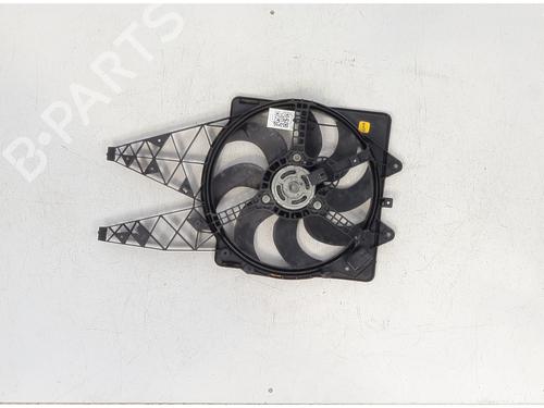 Used Radiator fan FIAT GRANDE PUNTO (199_) [2005-2025]  26677119