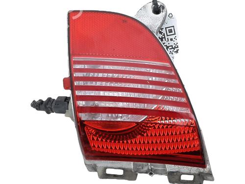 Używane Lampa zderzaka tylnego prawa PEUGEOT 2008 I (CU_) 1.2 VTi (82 hp) 30503458