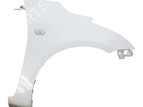 Used Right front fenders Right front fenders SUZUKI SWIFT IV (FZ, NZ) 1.2 (AZH412, ZC72S) (94 hp) 33685394 33685394