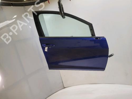 right-front-door-vw-golf-vii-5g1-bq1-be1-be2-2012-2013-2014-2015-2016-2017-2018-2019-2020-2021-40171971 main image