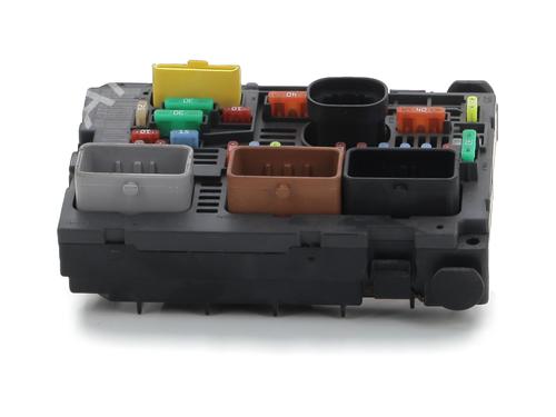 Used Fuse box CITROËN BERLINGO Box Body/MPV (B9) 1.6 BlueHDi 100 (99 hp) 29964239