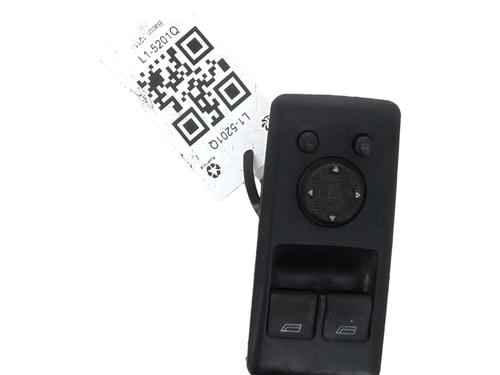 Used Left front window switch Left front window switch VW TRANSPORTER T4 Van (70A, 70H, 7DA, 7DH) 2.5 TDI (102 hp) 33331898 33331898