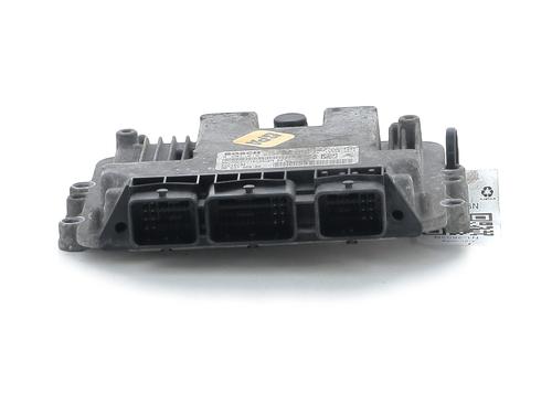 Used Engine control unit (ECU) Engine control unit (ECU) FIAT SCUDO Bus (270_, 272_) [2007-2016] 33033448 33033448