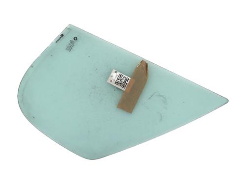 front-right-quarter-glass-renault-trafic-ii-van-fl-2001-32487458 main image