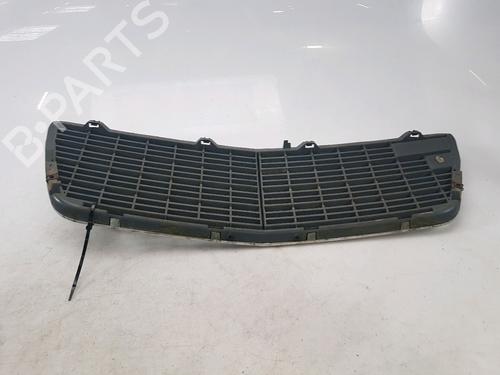 Grille MERCEDES-BENZ E-CLASS (W210) E 200 CDI (210.007) | BP13675040C40 