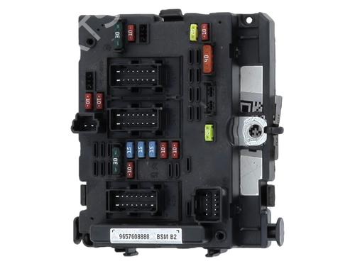 Fuse box PEUGEOT 206+ (2L_, 2M_) 1.4 HDi eco 70 | BP29522676E1