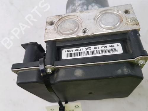 ABS pump RENAULT MEGANE II (BM0/1_, CM0/1_) 2.0 dCi (BM1K, CM1K) | BP13683267M43 