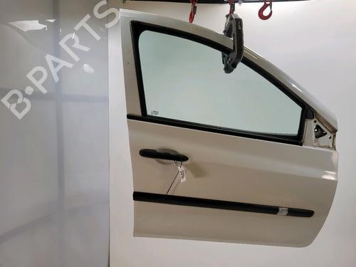 right-front-door-renault-clio-iii-br01-cr01-2005-2006-2007-2008-2009-2010-2011-2012-2013-2014-36351440 main image