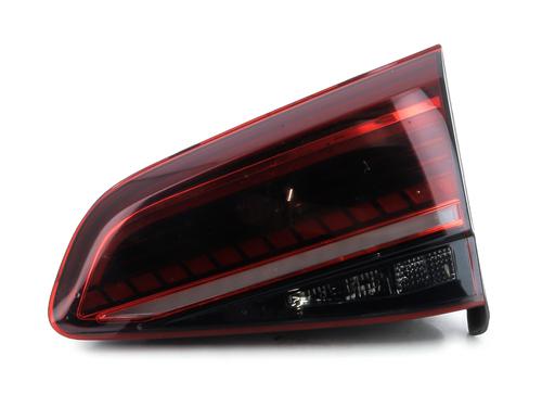right-tailgate-light-vw-golf-vii-5g1-bq1-be1-be2-2012-2013-2014-2015-2016-2017-2018-2019-2020-2021-33925918 main image