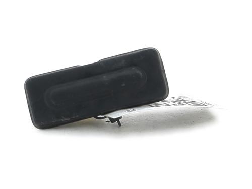 Used Tailgate handle Tailgate handle PEUGEOT 208 II (UB_, UP_, UW_, UJ_) 1.2 PureTech 100 (101 hp) 33685406 33685406