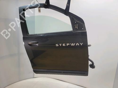 Used Right front door DACIA DOKKER MPV (KE_) 1.2 TCe (KEM0, KEAY) (115 hp) 30379856