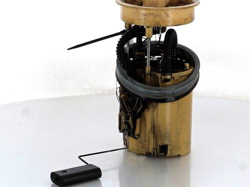 Used Fuel pump VW FOX Hatchback (5Z1, 5Z3, 5Z4) 1.4 TDI (70 hp) 21390923