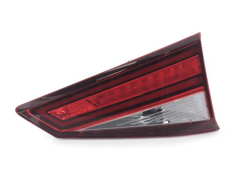 Used Right tailgate light Right tailgate light 37532160 37532160