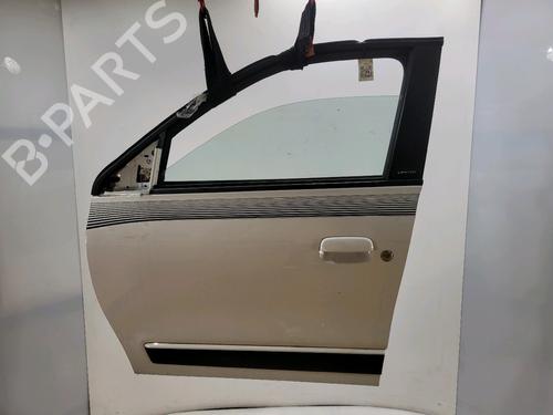 Used Left front door RENAULT TWINGO III (BCM_, BCA_) 0.9 TCe 90 (BCM9, BCM2) (90 hp) 31032470