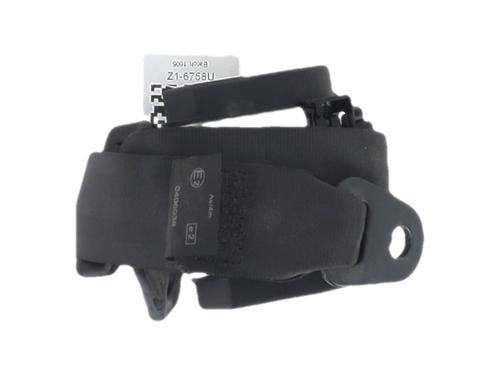 front-right-seatbelt-dacia-duster-hs_-2010-2011-2012-2013-2014-2015-2016-2017-2018-39633455 main image